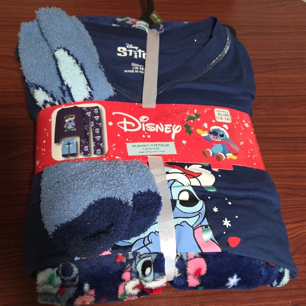 Disney Stitch Women's Sleepwear 3 Piece Pajama Set - Light Blue - Picture 1 of 4